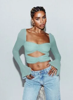 Princess Polly Dumont Long Sleeve Top Blue 13 Princess Polly Dumont Long Sleeve Top Blue -Eva Style Shop 5 modelinfo lola us4 a1395eb0 1eb0 4dba bbde 73b4bc18b656