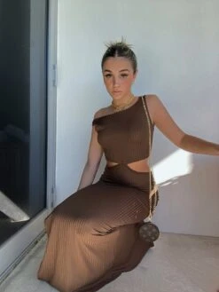 Princess Polly Billie Midi Dress Brown 17 Princess Polly Billie Midi Dress Brown -Eva Style Shop BILLIE MIDI DRESS BROWN 5e24837c 75c9 4816 86b4 0c14a7f4b8ee