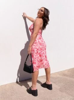 Princess Polly Tiffany Midi Dress Pink 17 Princess Polly Tiffany Midi Dress Pink -Eva Style Shop Tiffany Midi Dress Pink 1